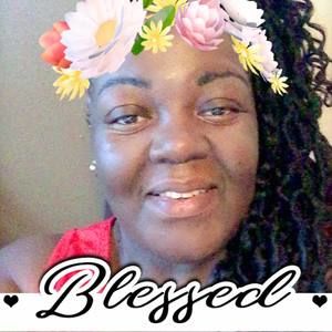 Meet your Posher, Tee